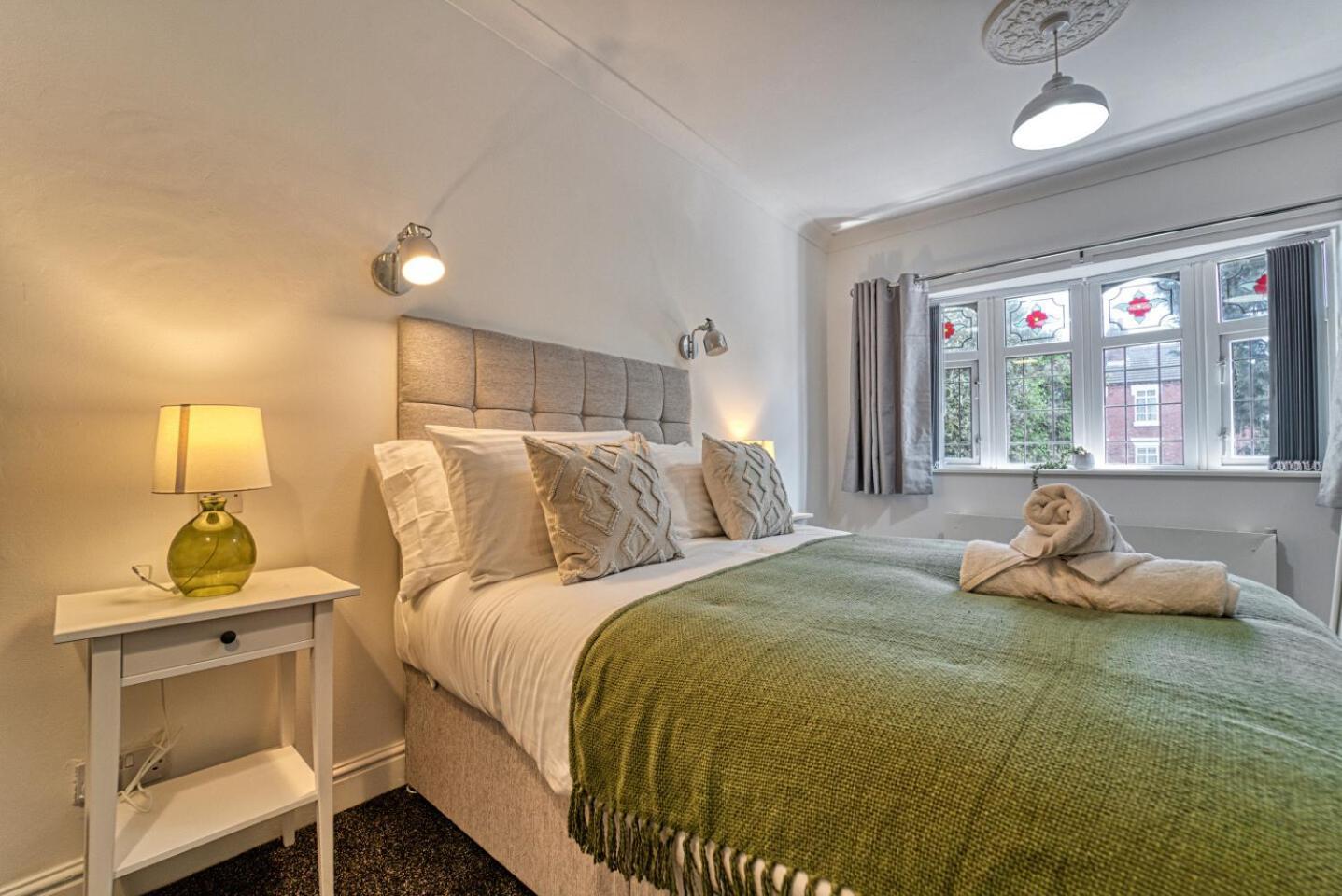 Host & Stay - Chester House Retreat Kidderminster Buitenkant foto