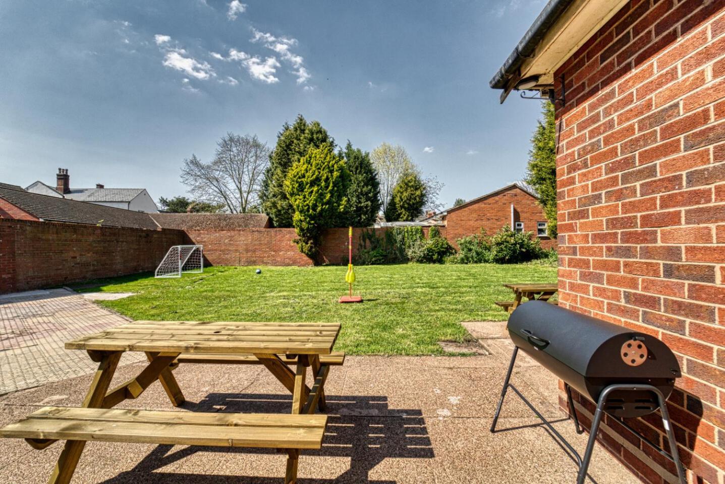 Host & Stay - Chester House Retreat Kidderminster Buitenkant foto